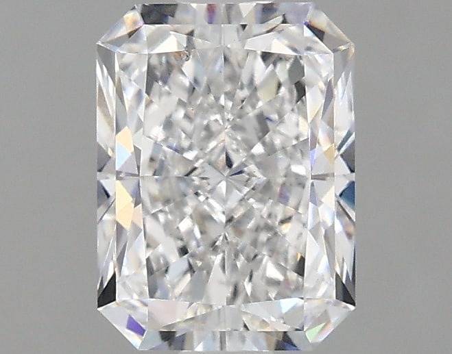 Loose Diamond - RADIANT 1.37ct E VS1: Loose Diamond - RADIANT 1.37ct E VS1 Source: This is a real non-mined Diamond that has been grown in a lab Shape: RADIANT Carats: 1.37 Color: E Clarity: VS1 Certification: IGI Condition: Pre-Owned Add