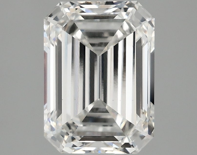 Loose Diamond - EMERALD 2.5ct F VS1: Loose Diamond - EMERALD 2.5ct F VS1 Source: This is a real non-mined Diamond that has been grown in a lab Shape: EMERALD Carats: 2.5 Color: F Clarity: VS1 Certification: IGI Condition: Pre-Owned Addit