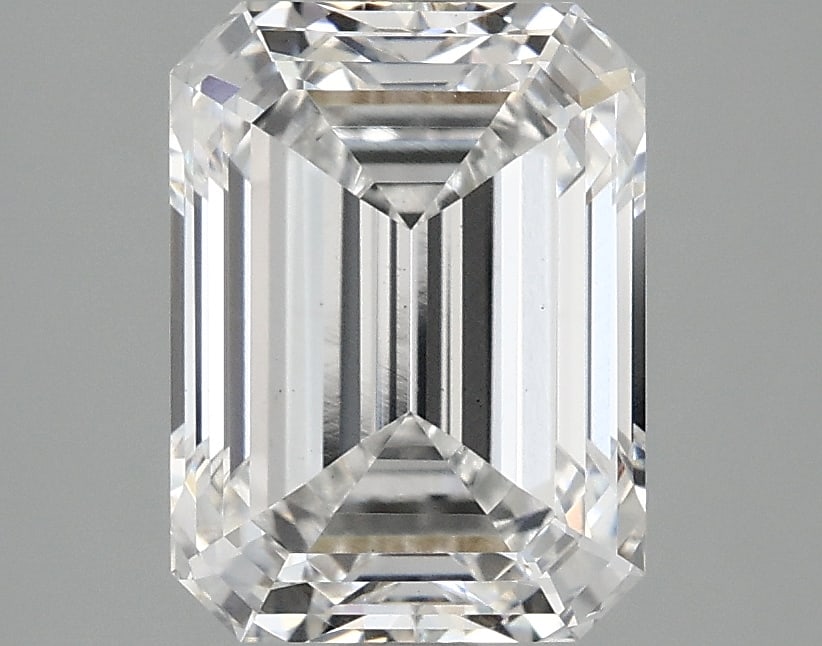 Loose Diamond - EMERALD 3.05ct E VS1: Loose Diamond - EMERALD 3.05ct E VS1 Source: This is a real non-mined Diamond that has been grown in a lab Shape: EMERALD Carats: 3.05 Color: E Clarity: VS1 Certification: IGI Condition: Pre-Owned Add