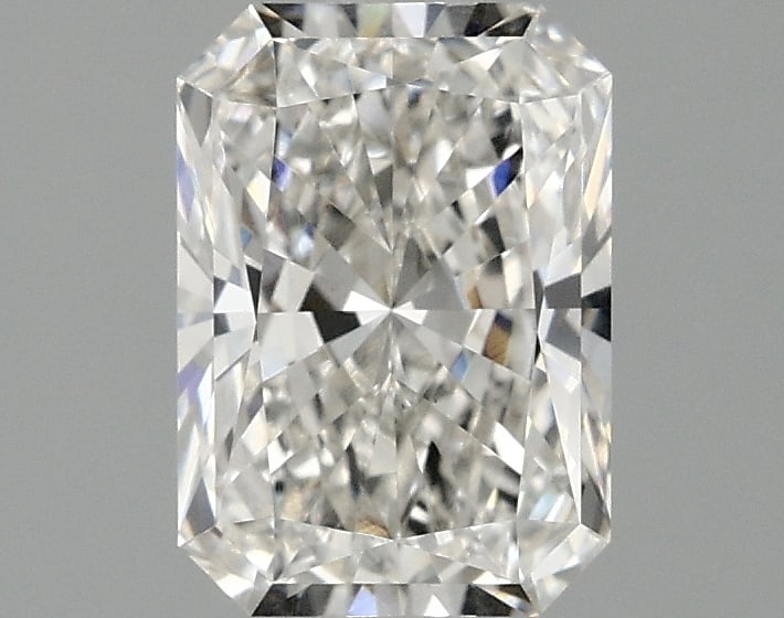 Loose Diamond - RADIANT 1.55ct F VVS2: Loose Diamond - RADIANT 1.55ct F VVS2 Source: This is a real non-mined Diamond that has been grown in a lab Shape: RADIANT Carats: 1.55 Color: F Clarity: VVS2 Certification: IGI Condition: Pre-Owned A