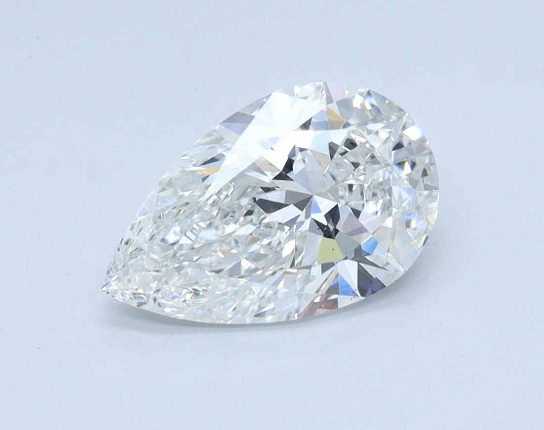 Loose Diamond - PEAR 1.09ct E VS2: Loose Diamond - PEAR 1.09ct E VS2 Source: This is a real non-mined Diamond that has been grown in a lab Shape: PEAR Carats: 1.09 Color: E Clarity: VS2 Certification: IGI Condition: Pre-Owned