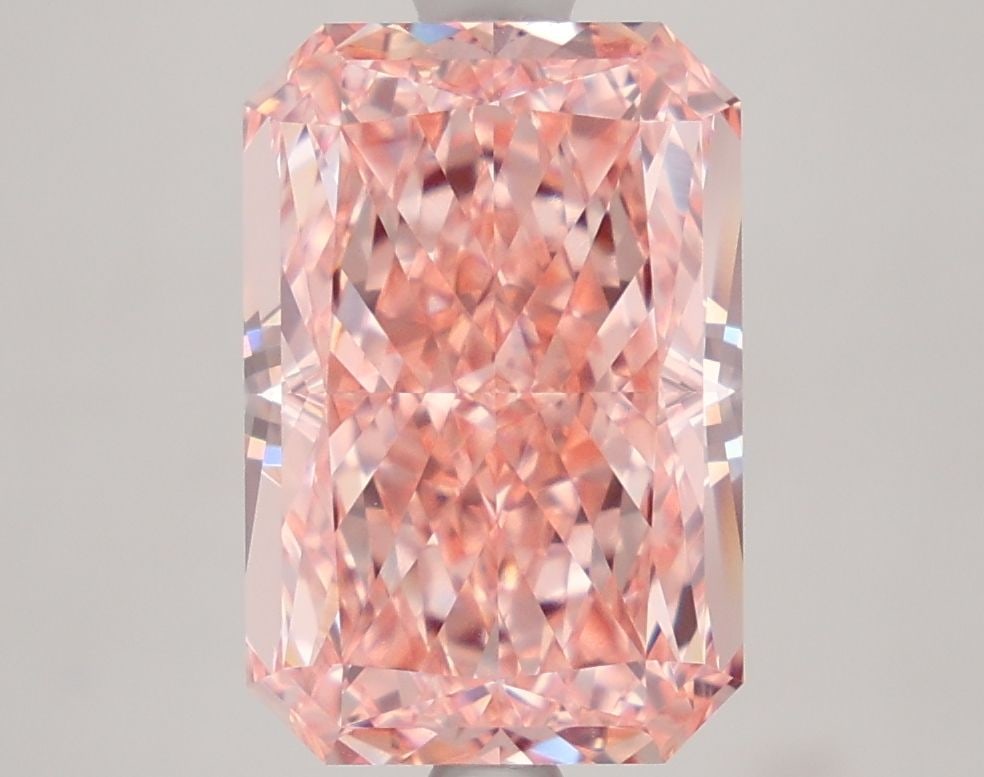 Loose Diamond - RADIANT 4.48ct Fancy Vivid Pink VVS2: Loose Diamond - RADIANT 4.48ct Fancy Vivid Pink VVS2 Source: This is a real non-mined Diamond that has been grown in a lab Shape: RADIANT Carats: 4.48 Color: Fancy Vivid Pink Certification: IGI Video: