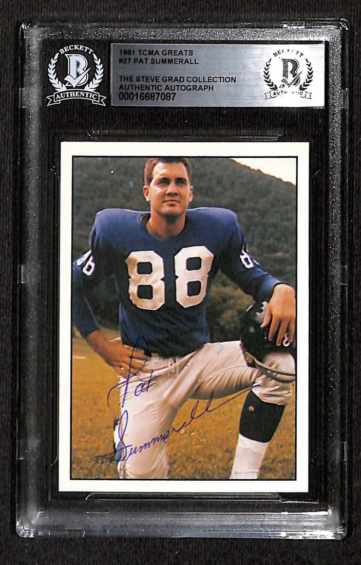 1981 TCMA Football Greats #27 Pat Summerall Signed Card Beckett Authenticated: 1981 TCMA Football Greats #27 Pat Summerall Signed Card Beckett Authenticated This is an autographed 1981 TCMA Football Greats #27 trading card featuring Pat Summerall, renowned kicker for the NY Gian