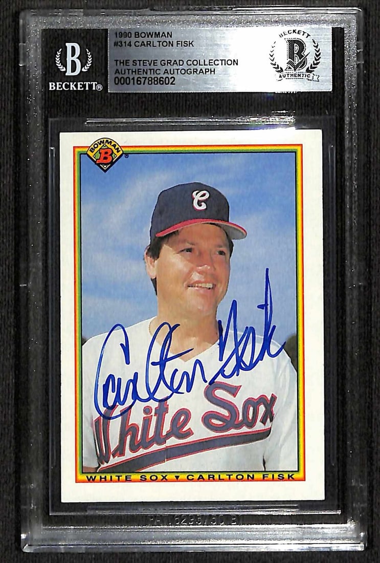 Carlton Fisk 1990 Bowman #314 Signed Baseball Card Beckett Authenticated: Carlton Fisk 1990 Bowman #314 Signed Baseball Card Beckett Authenticated This is an autographed 1990 Bowman #314 trading card featuring Carlton Fisk, the legendary Chicago White Sox catcher. The signa