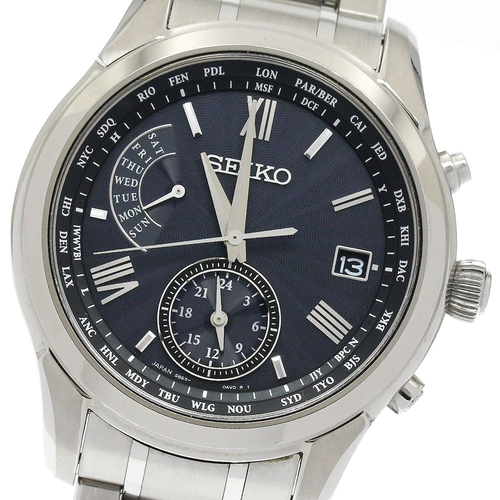 Seiko Brightz titanium solar radio controlled day date watch: Seiko Brightz titanium solar radio controlled day date watch This Seiko Brightz SAGA309/8B63-0AY0 men's wristwatch features a titanium case and band with a black dial. The watch is equipped with a sol