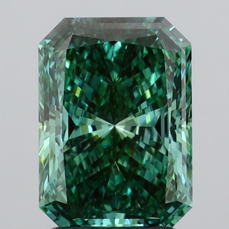 Loose Diamond - RADIANT 2.09ct Fancy Vivid Green VS2: Loose Diamond - RADIANT 2.09ct Fancy Vivid Green VS2 Source: This is a real non-mined Diamond that has been grown in a lab Shape: RADIANT Carats: 2.09 Color: Fancy Vivid Green Certification: IGI Video