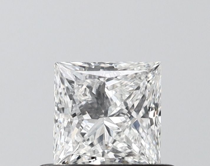 Loose Diamond - PRINCESS 0.54ct E VVS1: Loose Diamond - PRINCESS 0.54ct E VVS1 Source: This is a real non-mined Diamond that has been grown in a lab Shape: PRINCESS Carats: 0.54 Color: E Clarity: VVS1 Certification: IGI Video:
