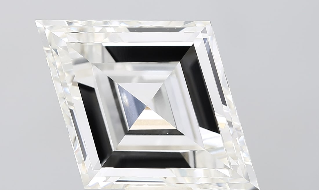 Loose Diamond - LOZENGE STEP CUT 15.06ct F VS1: Loose Diamond - LOZENGE STEP CUT 15.06ct F VS1 Source: This is a real non-mined Diamond that has been grown in a lab Shape: LOZENGE STEP CUT Carats: 15.06 Color: F Clarity: VS1 Certification: IGI Cond