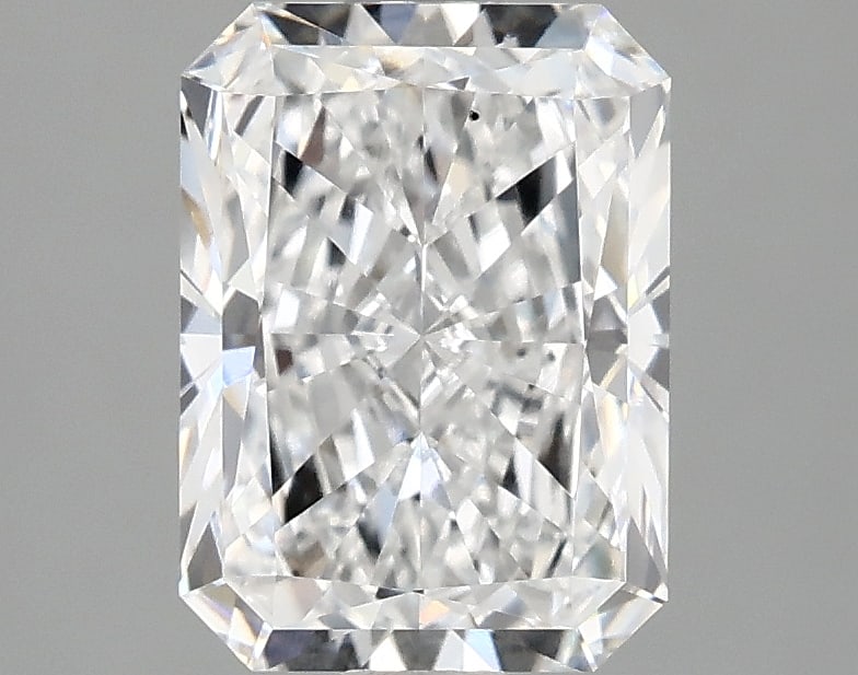 Loose Diamond - RADIANT 2.09ct D VS2: Loose Diamond - RADIANT 2.09ct D VS2 Source: This is a real non-mined Diamond that has been grown in a lab Shape: RADIANT Carats: 2.09 Color: D Clarity: VS2 Certification: IGI Condition: Pre-Owned Add