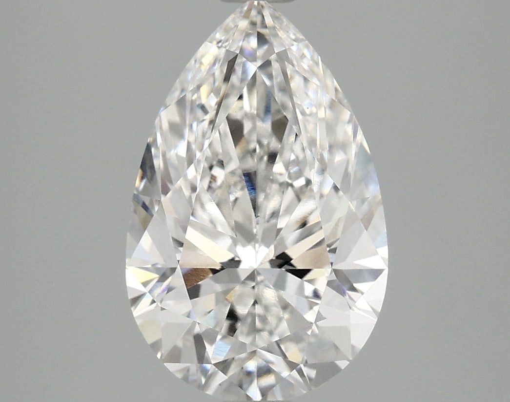 Loose Diamond - PEAR 3.09ct E VS1: Loose Diamond - PEAR 3.09ct E VS1 Source: This is a real non-mined Diamond that has been grown in a lab Shape: PEAR Carats: 3.09 Color: E Clarity: VS1 Certification: IGI Condition: Pre-Owned Additiona