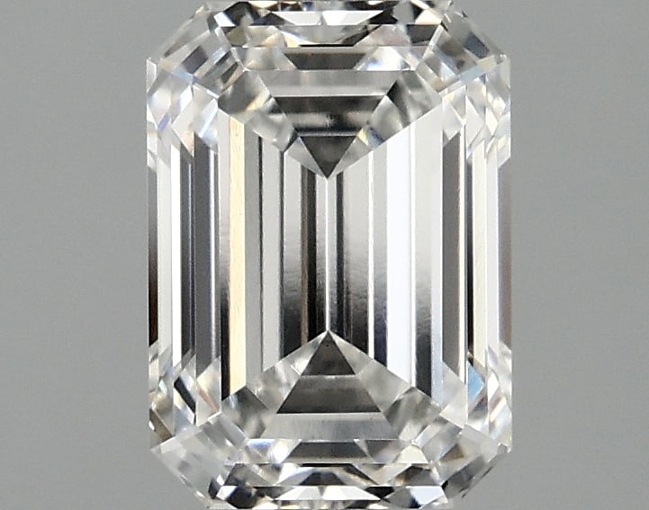 Loose Diamond - EMERALD 2.04ct F VS1: Loose Diamond - EMERALD 2.04ct F VS1 Source: This is a real non-mined Diamond that has been grown in a lab Shape: EMERALD Carats: 2.04 Color: F Clarity: VS1 Certification: IGI Condition: Pre-Owned Add