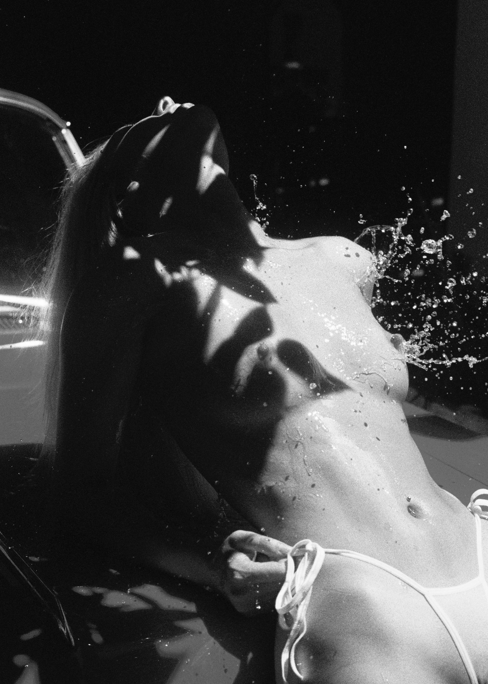 Larsen Sotelo "Splash" Black White Nude Photography Ed. 1/15 35 x 25: Larsen Sotelo "Splash" Black White Nude Photography Ed. 1/15 35 x 25 Experience the captivating allure of "Splash," a stunning black and white nude photography piece by Larsen Sotelo. This artwork, cr