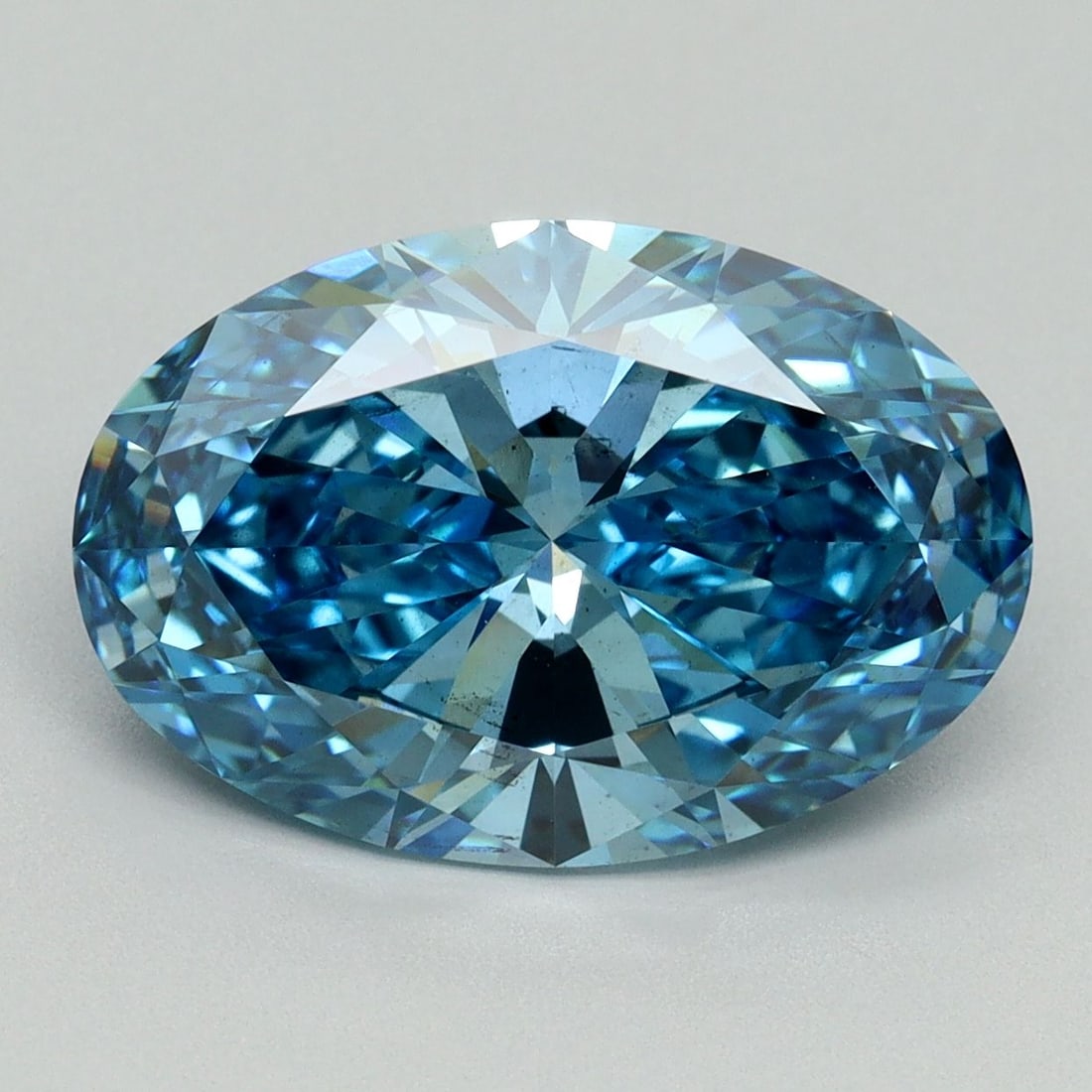Loose Diamond - OVAL 5.03ct Fancy Vivid Blue SI1: Loose Diamond - OVAL 5.03ct Fancy Vivid Blue SI1 Source: This is a real non-mined Diamond that has been grown in a lab Shape: OVAL Carats: 5.03 Color: Fancy Vivid Blue Certification: IGI Video: