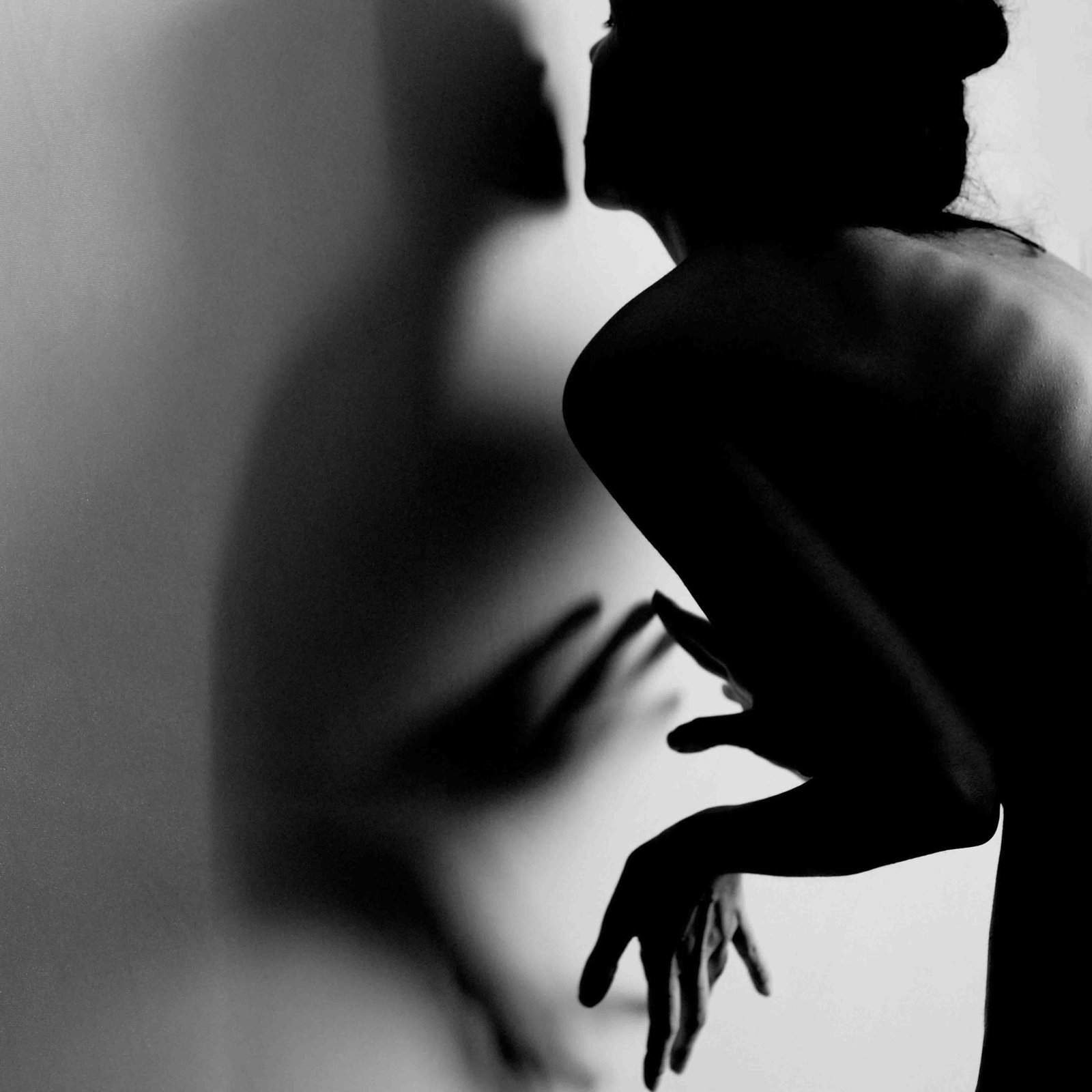 Olha Stepanian Shadow Nude Photography 24 x 24 Edition of 15 Signed: Olha Stepanian Shadow Nude Photography 24 x 24 Edition of 15 Signed "Shadow" is a captivating nude photography piece created by Olha Stepanian in 2012. This artwork measures 24" x 24" (60.96 cm x 60.9