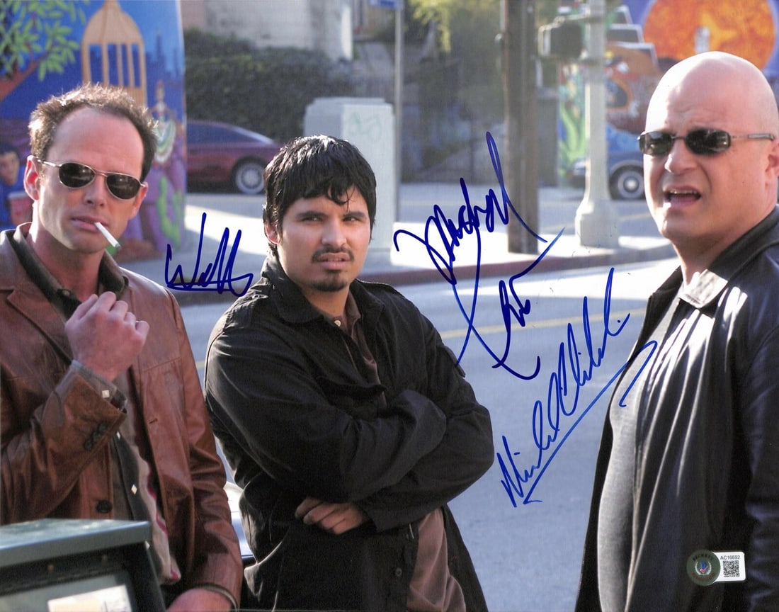 The Shield Cast Signed 11x14 Photo by Chiklis Goggins Pena Beckett LOA: The Shield Cast Signed 11x14 Photo by Chiklis Goggins Pena Beckett LOA This captivating autographed 11x14 color photograph features the talented cast of the acclaimed TV series The Shield, signed by a