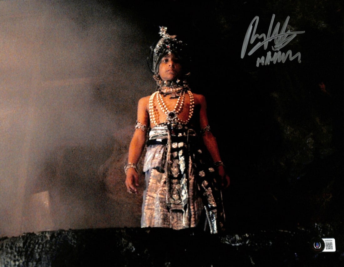 Raj Singh Signed 11x14 Photo Indiana Jones Temple of Doom Beckett Authenticated: Raj Singh Signed 11x14 Photo Indiana Jones Temple of Doom Beckett Authenticated This is an 11x14 color photograph featuring Raj Singh from "Indiana Jones and the Temple of Doom." The photo has been pe