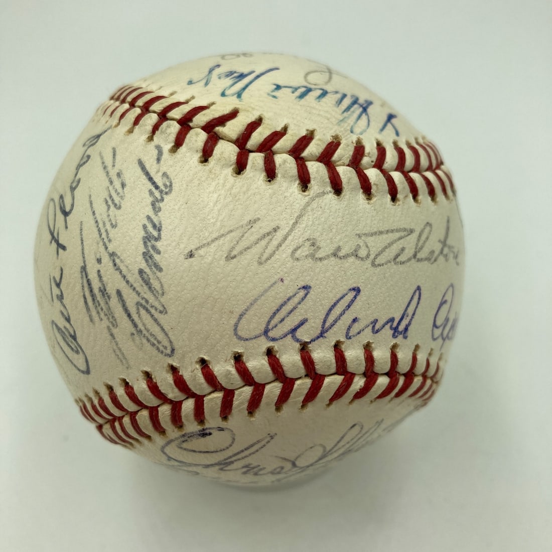 1964 All Star Game Team Signed Baseball with Clemente Mays Koufax PSA: 1964 All Star Game Team Signed Baseball with Clemente Mays Koufax PSA This is an authentic 1964 All Star Game baseball signed by twenty-two members of the National League All-Star team, featuring lege