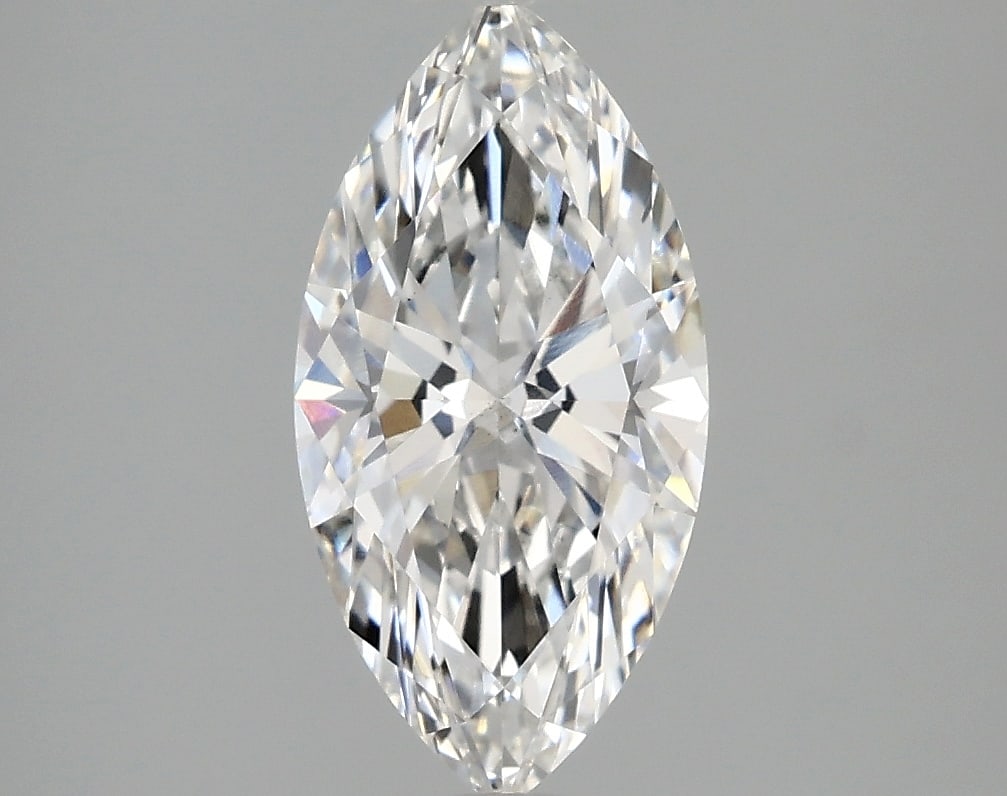 Loose Diamond - MARQUISE 1.57ct E VS2: Loose Diamond - MARQUISE 1.57ct E VS2 Source: This is a real non-mined Diamond that has been grown in a lab Shape: MARQUISE Carats: 1.57 Color: E Clarity: VS2 Certification: IGI Condition: Pre-Owned A