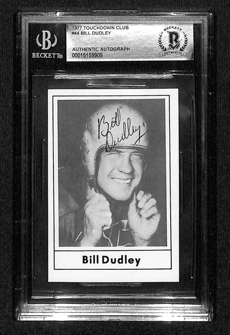 Bill Dudley Signed 1977 Touchdown Club #44 Card Beckett Authenticated: Bill Dudley Signed 1977 Touchdown Club #44 Card Beckett Authenticated This is an autographed 1977 Touchdown Club #44 trading card featuring Bill Dudley, a distinguished member of the Pittsburgh Steele