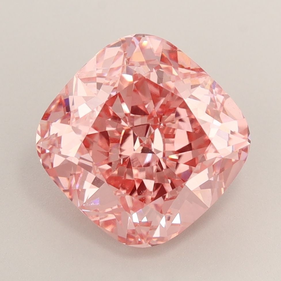 Loose Diamond - CUSHION BRILLIANT 4.27ct Fancy Vivid Pink VVS2: Loose Diamond - CUSHION BRILLIANT 4.27ct Fancy Vivid Pink VVS2 Source: This is a real non-mined Diamond that has been grown in a lab Shape: CUSHION BRILLIANT Carats: 4.27 Color: Fancy Vivid Pink Certi