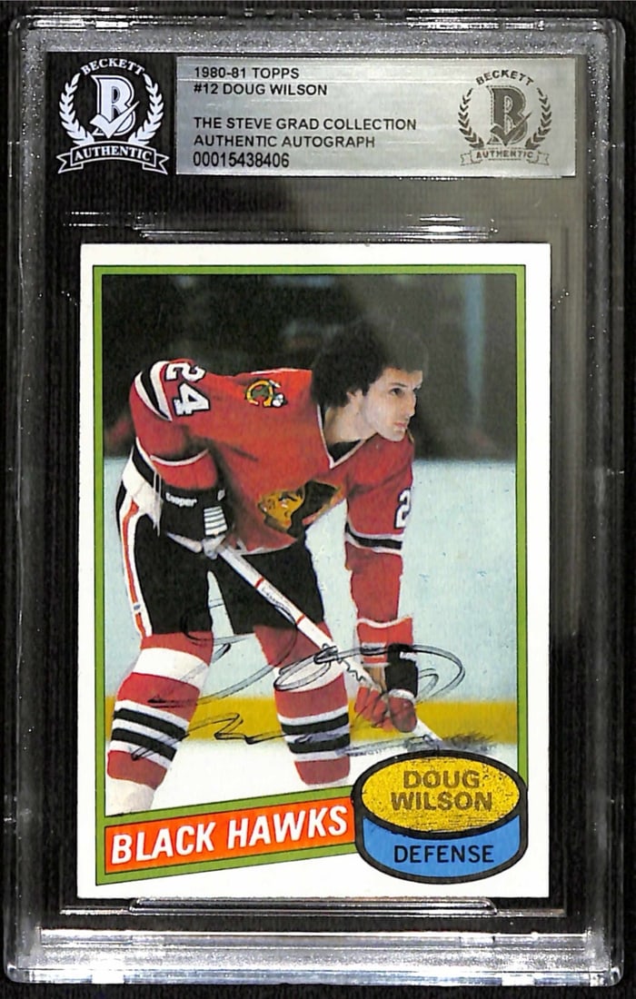 1980-81 Topps #12 Doug Wilson Signed Hockey Card Beckett Authenticated (1 of 1)