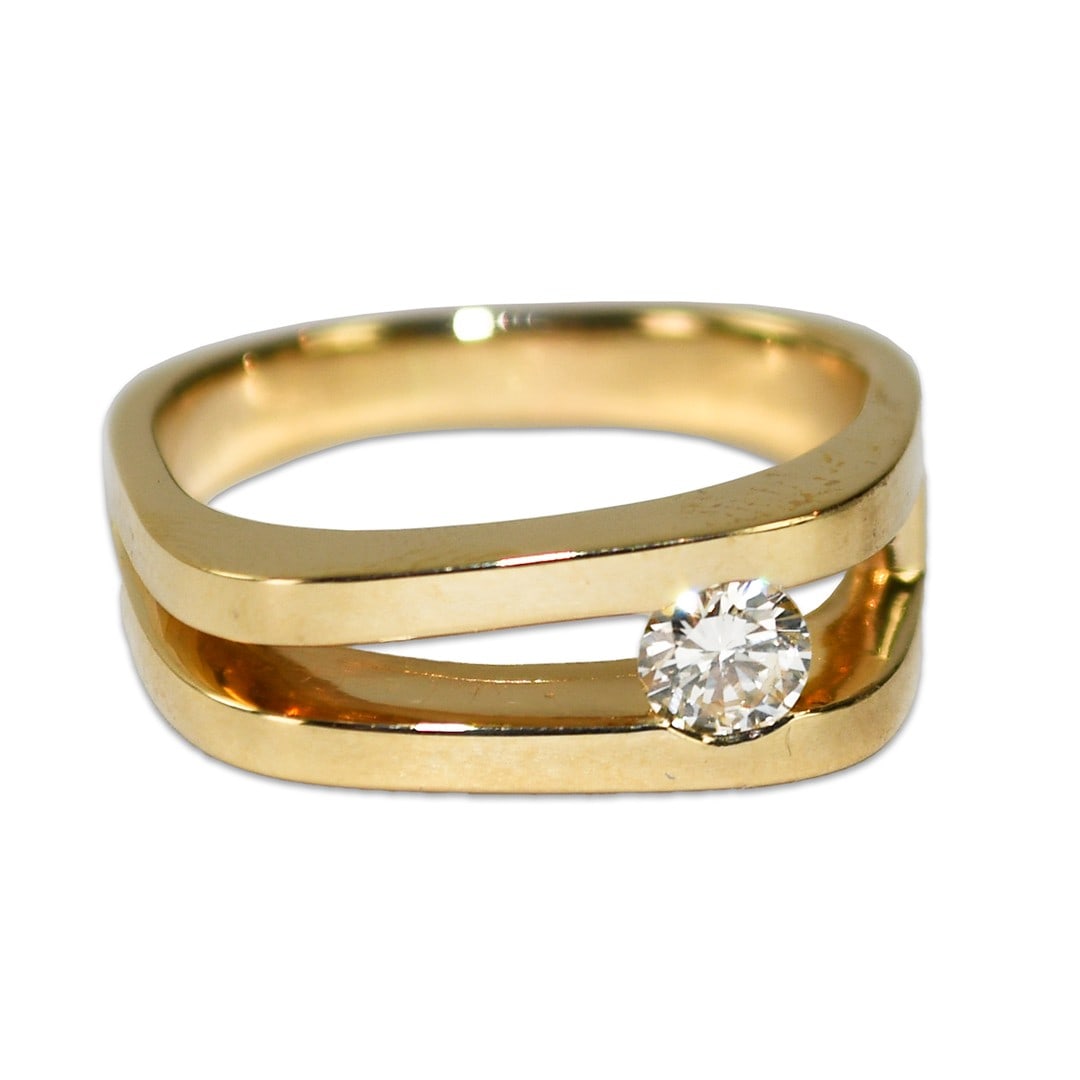 14k Yellow Gold Ring with 0.33 ct Diamond Solitaire (1 of 7)