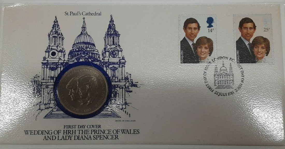 1981 Royal Wedding Crown Coin and First Day Cover Prince Charles Diana: 1981 Royal Wedding Crown Coin and First Day Cover Prince Charles Diana This 1981 Great Britain crown coin commemorates the royal wedding of Prince Charles and Lady Diana Spencer. It is a brilliant unc