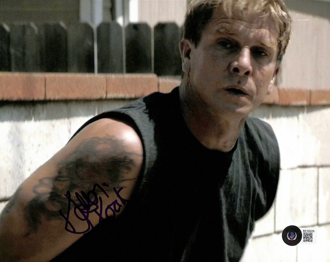 Kenny Johnson Signed 8x10 Sons of Anarchy Photo Beckett Certified: Kenny Johnson Signed 8x10 Sons of Anarchy Photo Beckett Certified This 8x10 photograph features Kenny Johnson, renowned for his role as "Herman Kozik" in the acclaimed series Sons of Anarchy. The phot