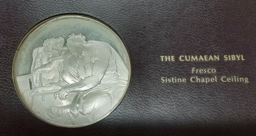 Cumaean Sibyl Sterling Silver Medal Genius of Michelangelo Proof: Cumaean Sibyl Sterling Silver Medal Genius of Michelangelo Proof This Franklin Mint Genius of Michelangelo proof medal features The Cumaean Sibyl, inspired by Michelangelo's frescoes from the Sistine 