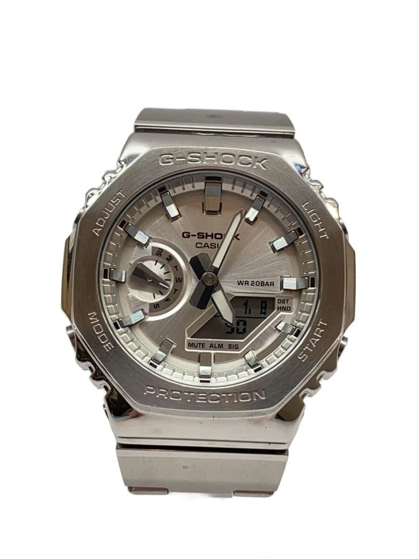 Casio G Shock GM 2110D 7AJF Men's Wristwatch: Casio G Shock GM 2110D 7AJF Men's Wristwatch This CASIO G-SHOCK GM-2110D-7AJF men's wristwatch features a durable design and is made in Japan. It is pre-owned and graded as B, showing slight signs of 