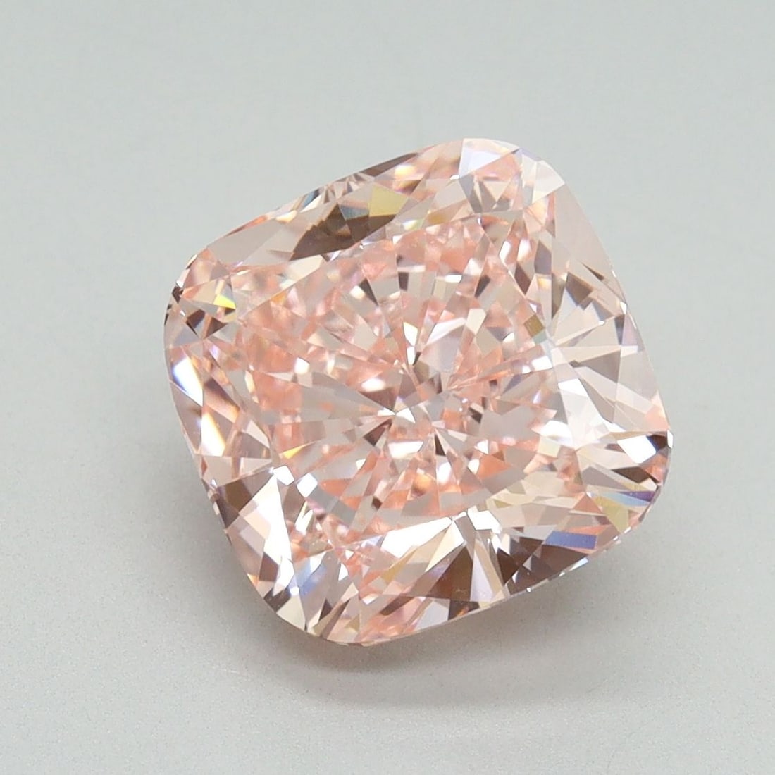 Loose Diamond - CUSHION BRILLIANT 4.03ct Fancy Vivid Pink VS2: Loose Diamond - CUSHION BRILLIANT 4.03ct Fancy Vivid Pink VS2 Source: This is a real non-mined Diamond that has been grown in a lab Shape: CUSHION BRILLIANT Carats: 4.03 Color: Fancy Vivid Pink Certif