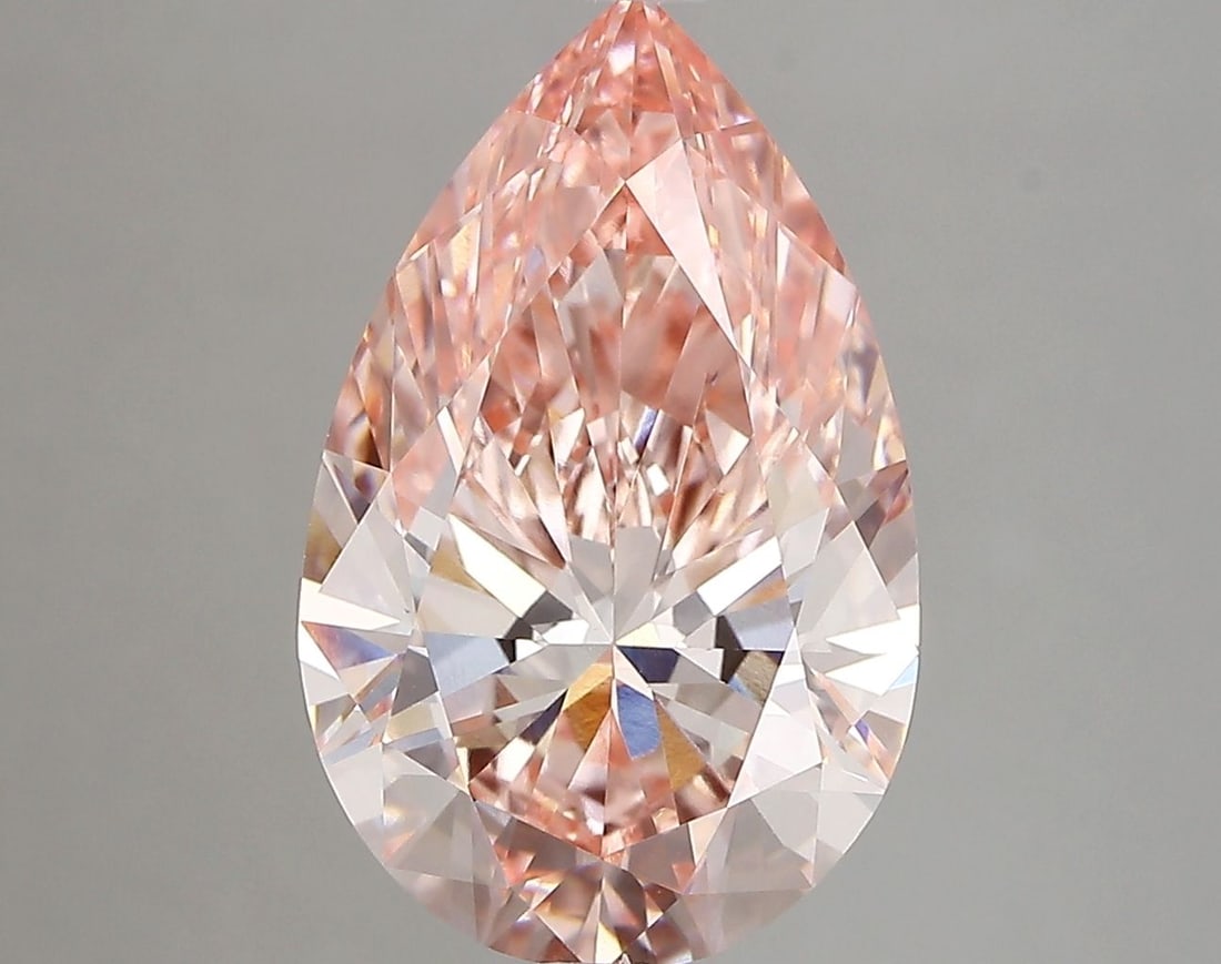 Loose Diamond - PEAR 4.63ct Fancy Vivid Pink VS1: Loose Diamond - PEAR 4.63ct Fancy Vivid Pink VS1 Source: This is a real non-mined Diamond that has been grown in a lab Shape: PEAR Carats: 4.63 Color: Fancy Vivid Pink Certification: IGI Video: