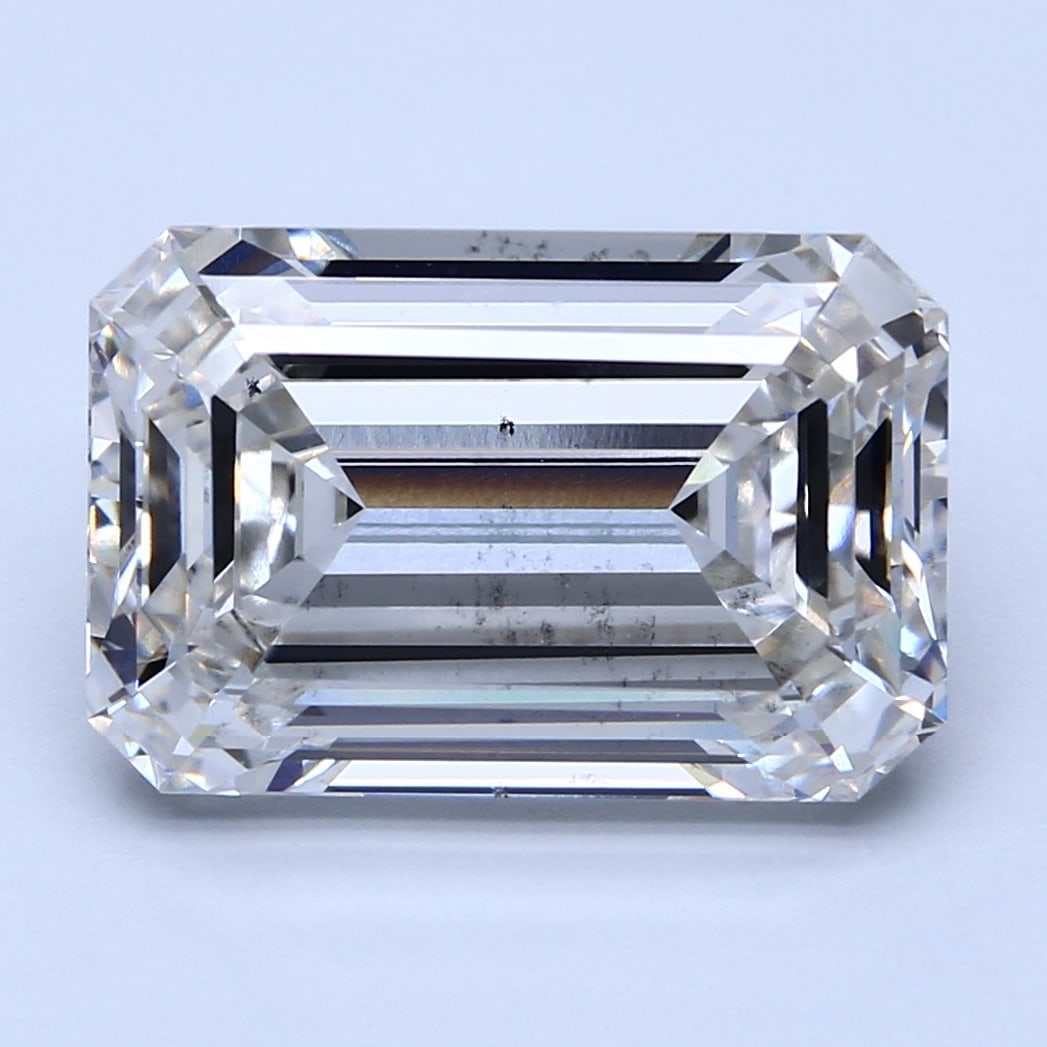 Loose Diamond - EMERALD 10.09ct H VS2: Loose Diamond - EMERALD 10.09ct H VS2 Source: This is a real non-mined Diamond that has been grown in a lab Shape: EMERALD Carats: 10.09 Color: H Clarity: VS2 Certification: IGI Condition: Pre-Owned A