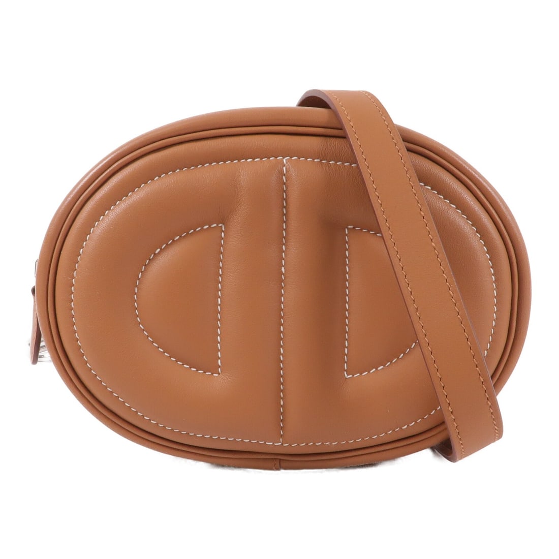 Hermes Vaux Swift Leather Belt Bag Gold Hardware: Hermes Vaux Swift Leather Belt Bag Gold Hardware This Hermes In The Loop belt bag is crafted from smooth Vaux Swift calfskin leather in a rich brown hue. Designed for versatility, it can be worn as a 