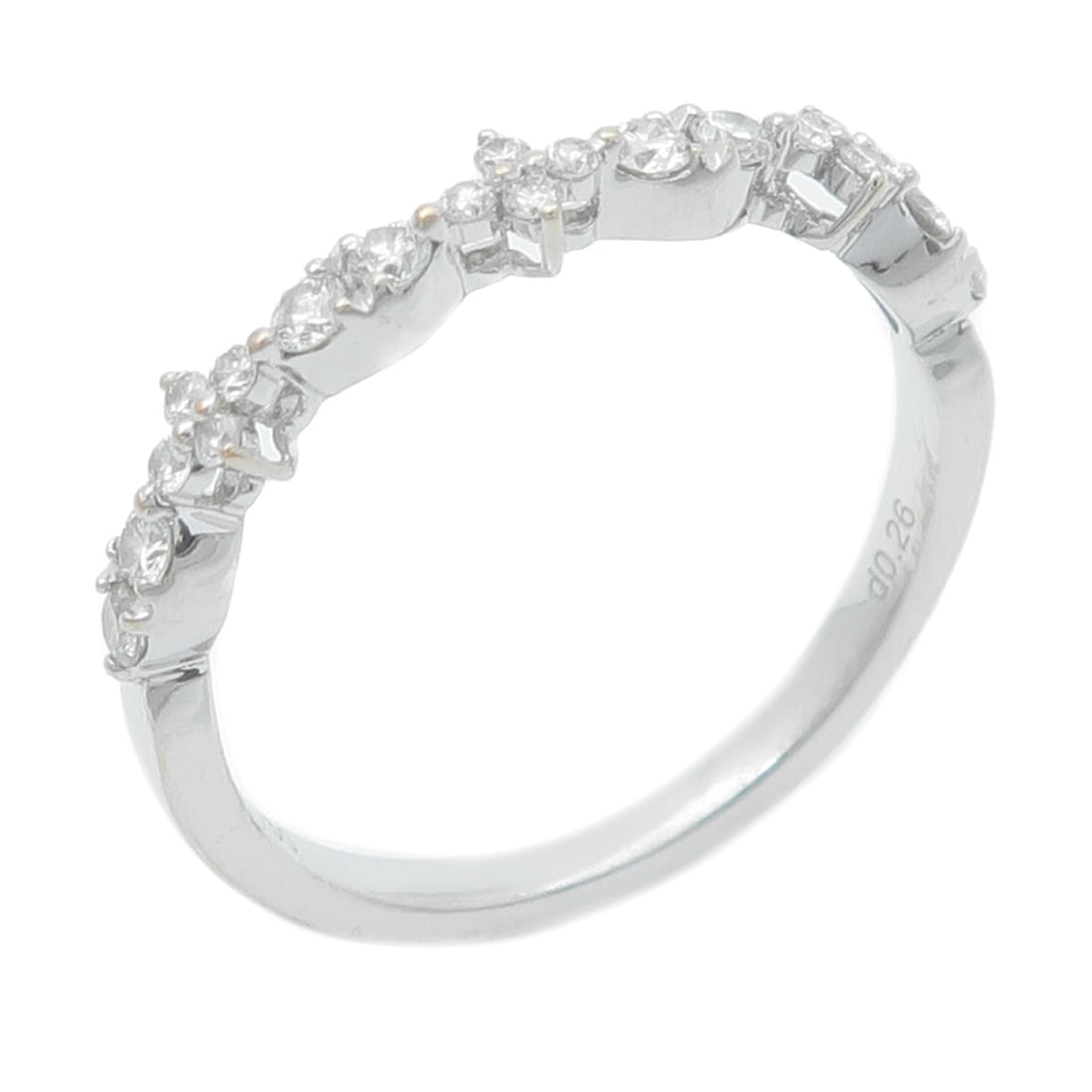 18K White Gold Diamond Ring Size 6.25 JEWELRY: 18K White Gold Diamond Ring Size 6.25 JEWELRY This elegant women's ring features a diamond set in 18K white gold. The ring is a US size 6.25 and is designed with a classic, clear frame that highlights