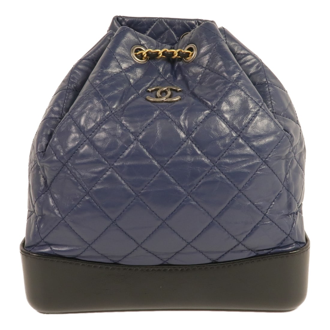 CHANEL Gabrielle Rucksack Backpack Navy Calfskin Leather GHW: CHANEL Gabrielle Rucksack Backpack Navy Calfskin Leather GHW Experience luxury with the CHANEL Gabrielle Backpack, crafted from premium navy calfskin leather. This stylish rucksack combines elegance w