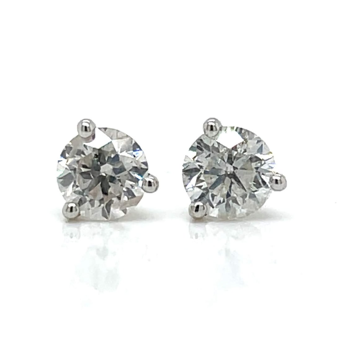 14K White Gold 1.22 Ct Diamond Stud Earrings H-I SI2-I1 (1 of 2)