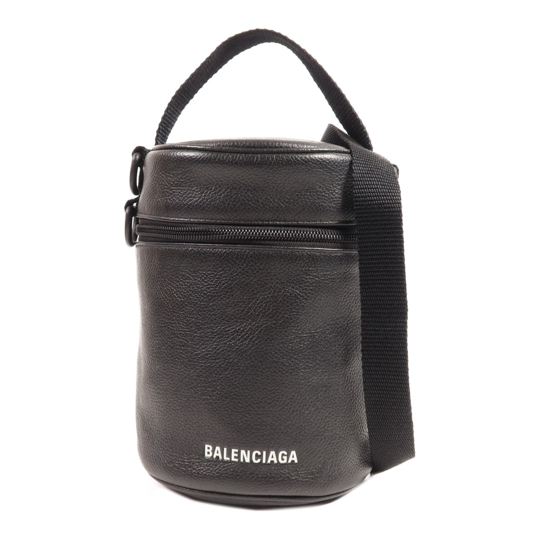 Balenciaga black calfskin 2 way shoulder bag 7.5 x 5.1 x 5.1: Balenciaga black calfskin 2 way shoulder bag 7.5 x 5.1 x 5.1 This Balenciaga 2-way shoulder bag offers versatile carrying options as both a shoulder bag and a handbag. Crafted from premium black calfs