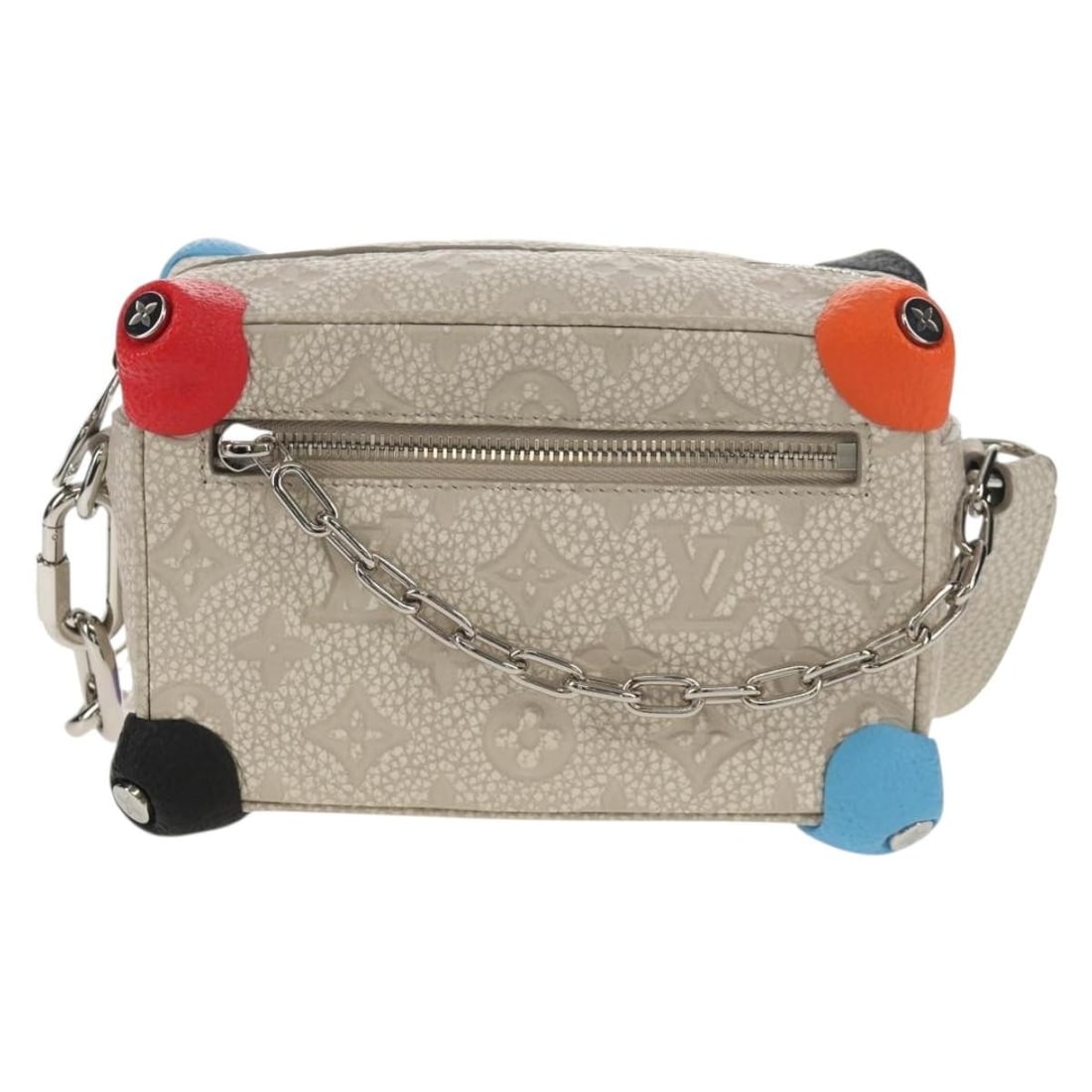 Louis Vuitton Monogram Taurillon Canvas Soft Trunk Bag 18x13x7cm: Louis Vuitton Monogram Taurillon Canvas Soft Trunk Bag 18x13x7cm This Louis Vuitton Soft Trunk Bag features the Taurillon Monogram design crafted in gray canvas. It is a unisex accessory made in Franc