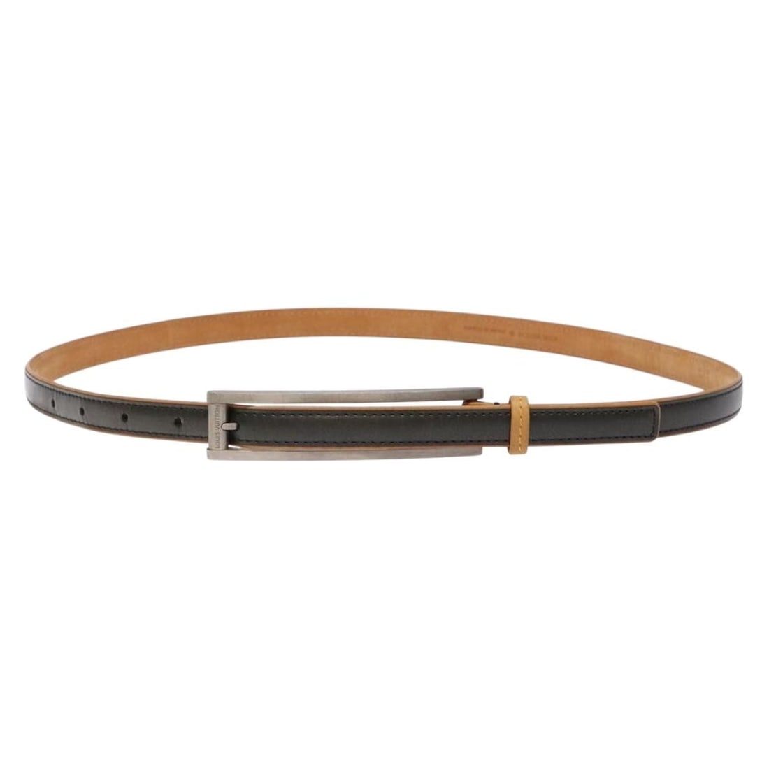 Louis Vuitton black leather belt 0.6in wide with box: Louis Vuitton black leather belt 0.6in wide with box This Louis Vuitton women's belt is crafted from black leather and features a slim design. Made in France, it measures approximately 91 cm (35.8 inc