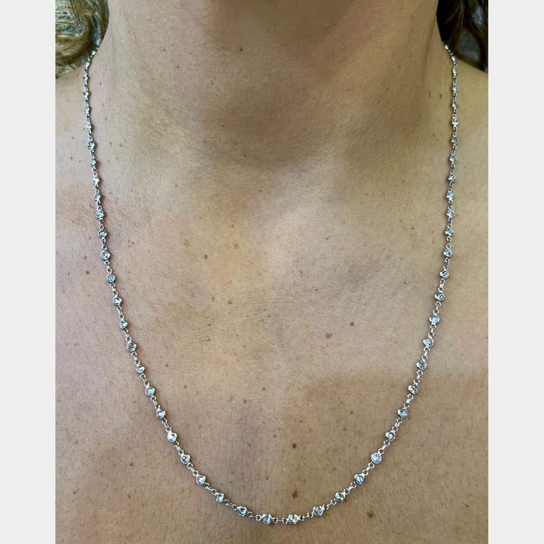 Platinum 6.00 Ct Diamond Necklace 72 Diamonds H-I Color VS1-SI3: Platinum 6.00 Ct Diamond Necklace 72 Diamonds H-I Color VS1-SI3 This exquisite Platinum By the Yard Necklace features a stunning arrangement of 72 diamonds, totaling approximately 6.00 carats. The dia