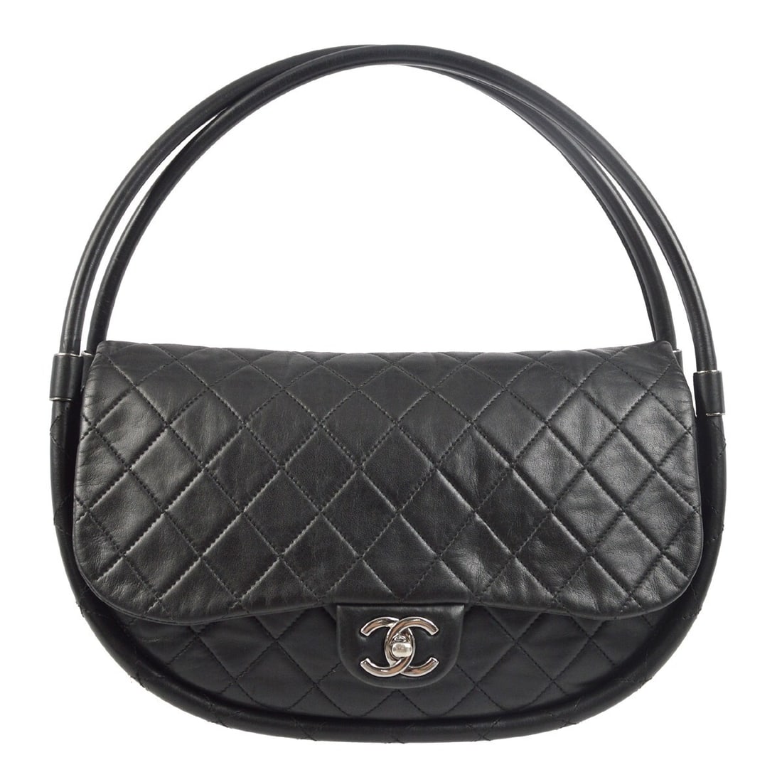 Chanel Black Lambskin Hula Hoop Top Handle Handbag: Chanel Black Lambskin Hula Hoop Top Handle Handbag This exquisite Chanel Black Lambskin Hula Hoop Handbag is a stylish accessory perfect for casual occasions. The bag showcases a luxurious matelasse p