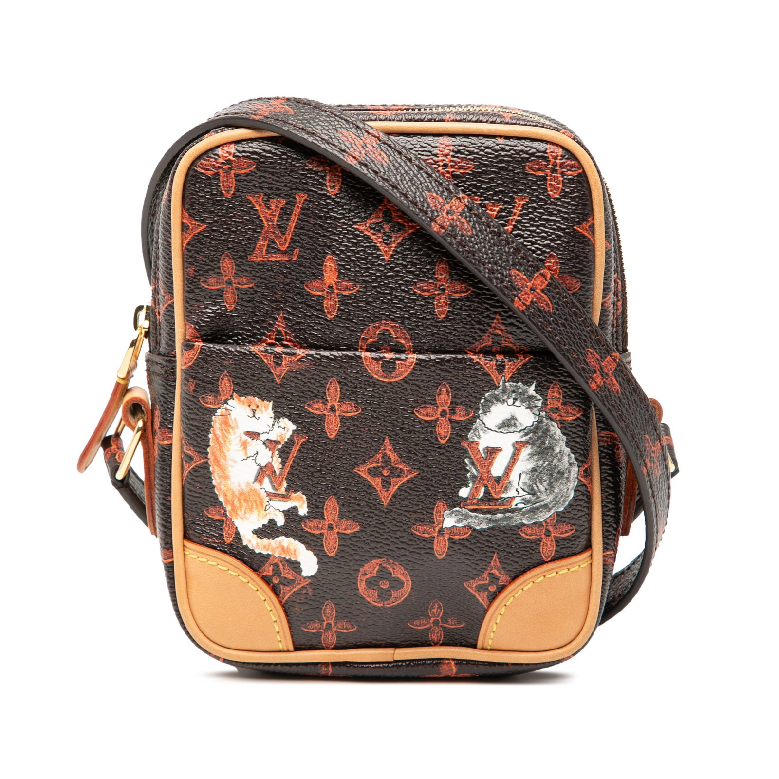 Louis Vuitton Paname PM Catogram Monogram Crossbody Bag with Vachetta Trim: Louis Vuitton Paname PM Catogram Monogram Crossbody Bag with Vachetta Trim The Louis Vuitton Grace Coddington Catogram Paname PM features a printed monogram canvas body with vachetta leather trim, an 