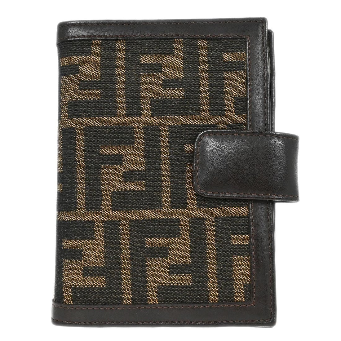 Brown Fendi Zucca Pattern Notebook Cover Model 2804-30153-009: Brown Fendi Zucca Pattern Notebook Cover Model 2804-30153-009 This Fendi Zucca notebook cover features the iconic brown design. Crafted in Italy, it showcases signature Fendi style and quality. The ex