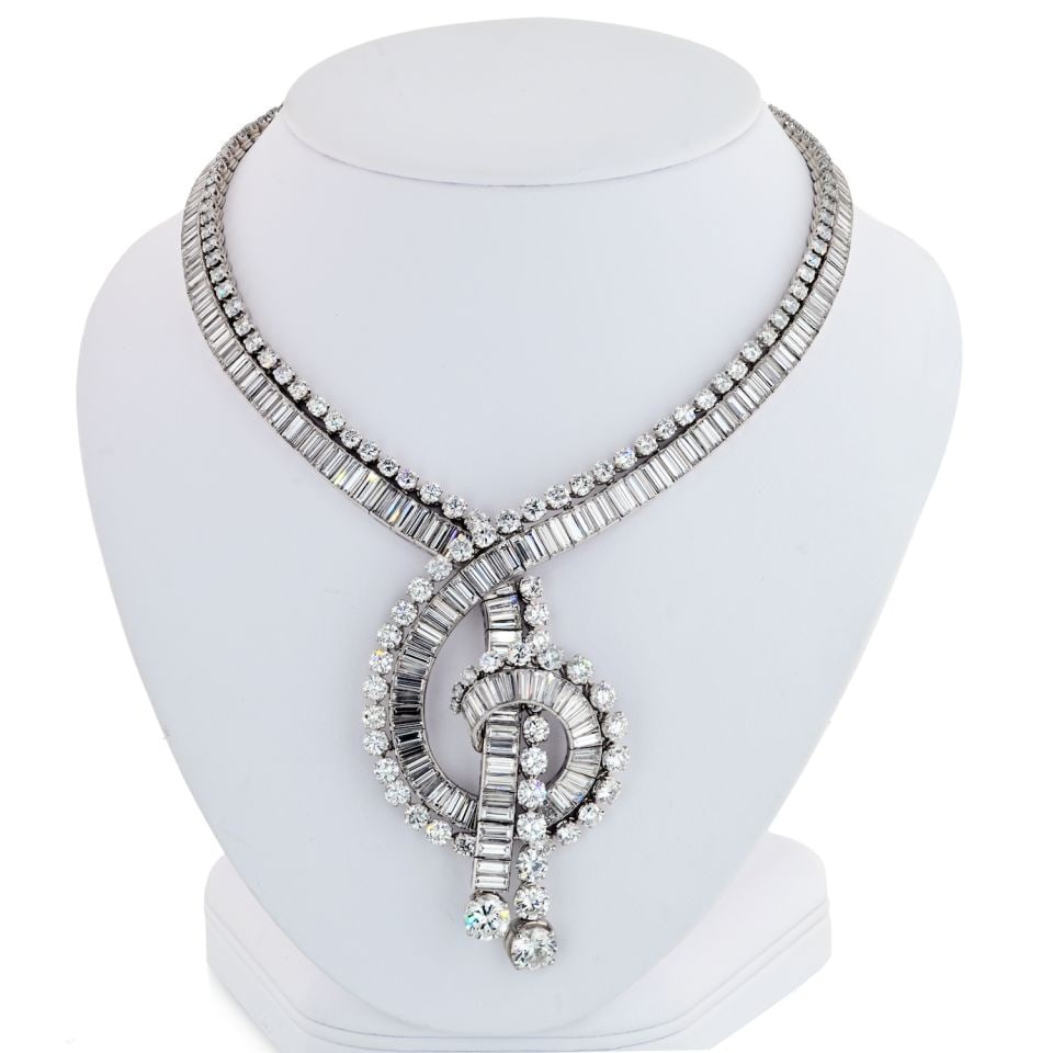 Boucheron 1960s Platinum Musical Note Diamond Necklace 111 Carats: Boucheron 1960s Platinum Musical Note Diamond Necklace 111 Carats This exquisite Boucheron necklace from the 1960s is a stunning representation of opulence and elegance. Crafted from platinum, this ne