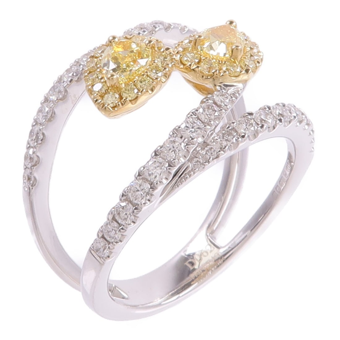 JEWELRY Diamond Ring 18K White Gold Yellow Size 7.75: JEWELRY Diamond Ring 18K White Gold Yellow Size 7.75 This elegant women's ring features a sophisticated combination of 18K white gold and yellow gold, set with a diamond as the main stone. Designed in