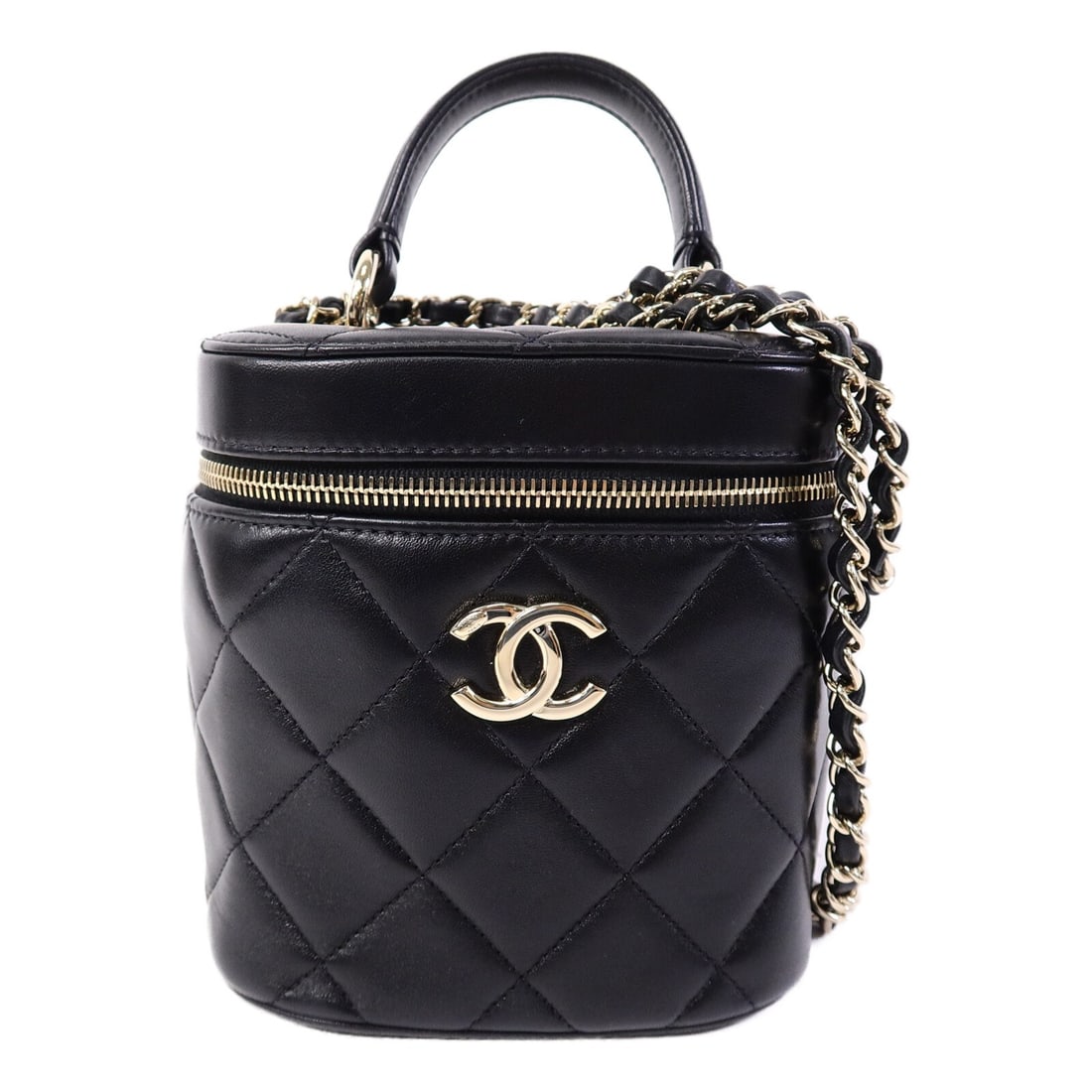 CHANEL Trendy CC Vanity Case Lambskin Black 2way Shoulder Bag GHW: CHANEL Trendy CC Vanity Case Lambskin Black 2way Shoulder Bag GHW This CHANEL Trendy CC Vanity Case is crafted from luxurious black lambskin leather and features the iconic CC logo with gold-toned har