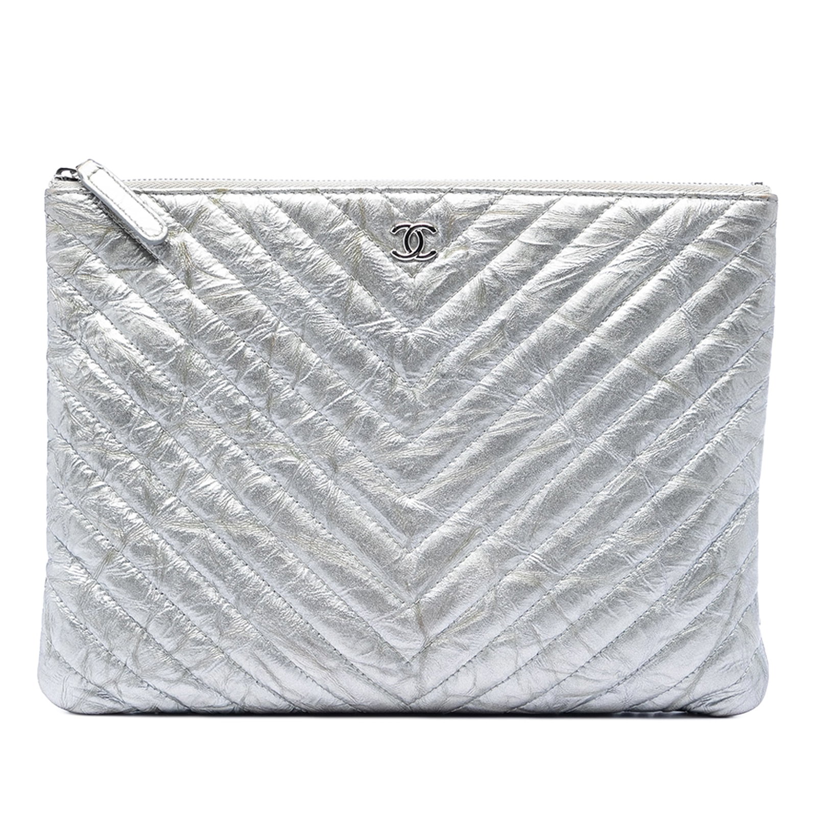 Chanel Metallic Chevron Calfskin O Case Clutch Bag: Chanel Metallic Chevron Calfskin O Case Clutch Bag This Chanel Medium Chevron Metallic Aged Calfskin O Case Clutch features a metallic quilted calf leather exterior in a silver tone, complemented by a