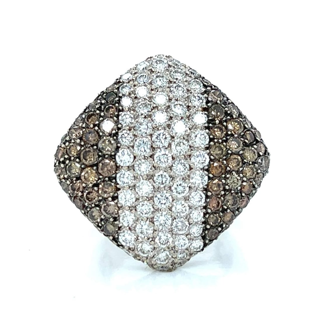 18K White Gold 7.00 Ct Diamond Cocktail Ring with 68 White Diamonds: 18K White Gold 7.00 Ct Diamond Cocktail Ring with 68 White Diamonds This stunning 18K White Gold cocktail ring showcases an impressive total diamond weight of 7.00 Ct. The ring features a total of 68 