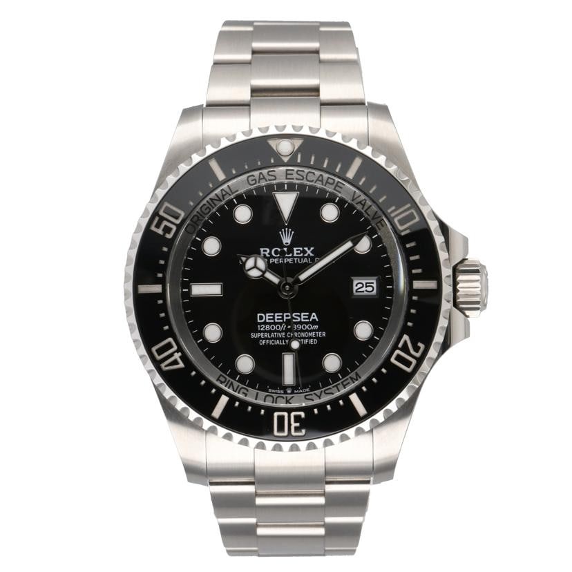 ROLEX Sea-Dweller Deepsea 136660 Black Dial Men's Wristwatch: ROLEX Sea-Dweller Deepsea 136660 Black Dial Men's Wristwatch This is a pre-owned ROLEX Sea-Dweller Deepsea wristwatch, model number 136660, designed for men. Featuring a black dial, this timepiece is 